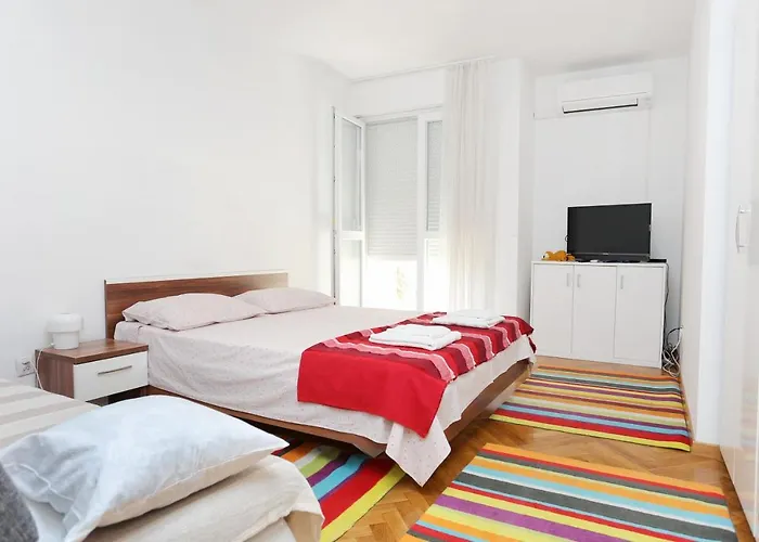 Apartment With Wifi - 13723 Split